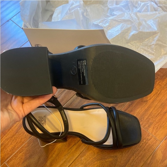 NWT Wild Fable Astro Strappy Platform Heels with Memory Foam Insole in Black - Picture 5 of 11
